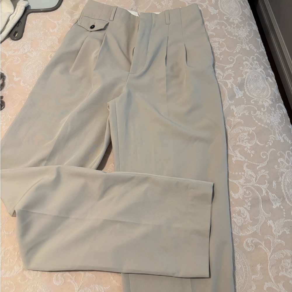 Zara Cream High-Waisted Dress Pants - Picture 7 of 9